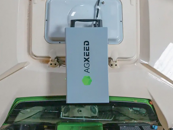'AgXeed' transportlīdzekļa vadības bloks (VCU).