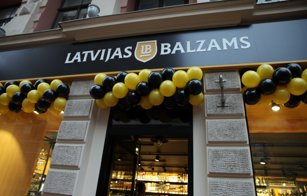 AS "Latvijas balzams" veikals.