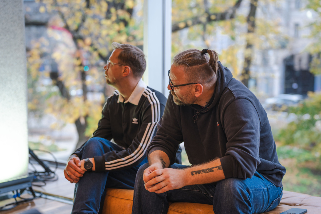 Laikmetīgās latviešu dramaturģijas krājuma "5* dramaturģija" atvēršanas svētki Dailes teātrī.