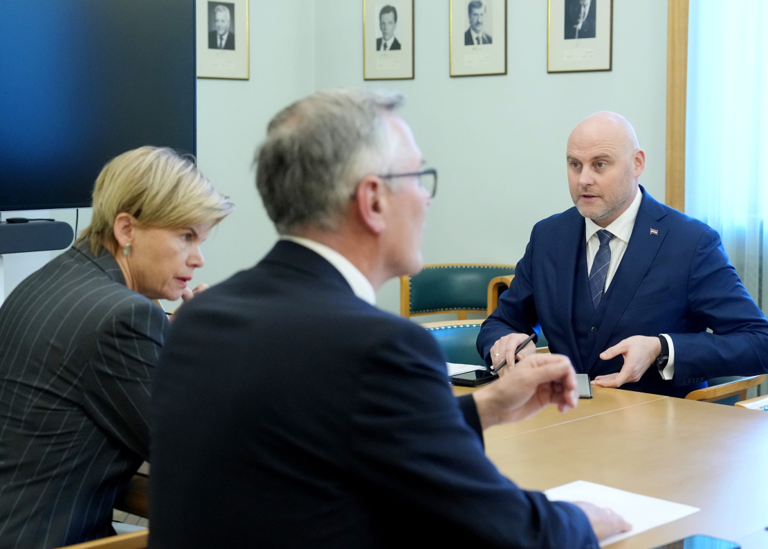 Baiba Braže, Ainars Latkovskis, Andris Kulbergs. Jaunās valdības veidošanas sarunas.