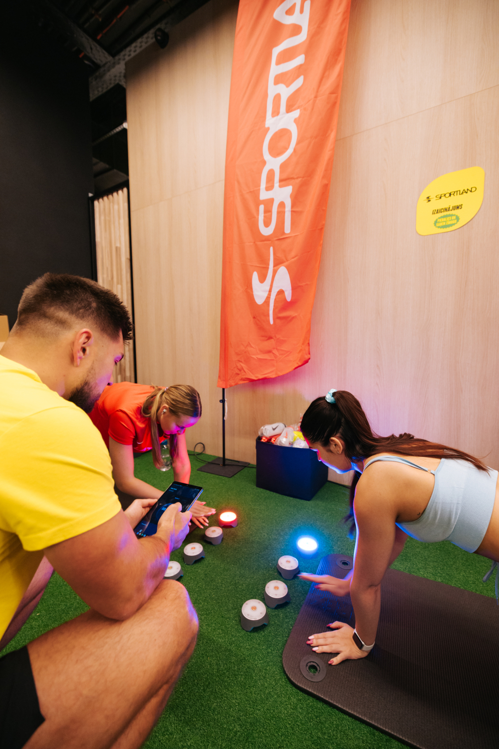 Atjaunotā "Lemon Gym" sporta kluba atklāšanas pasākums "AKROPOLE Rīga" 28. oktobrī.