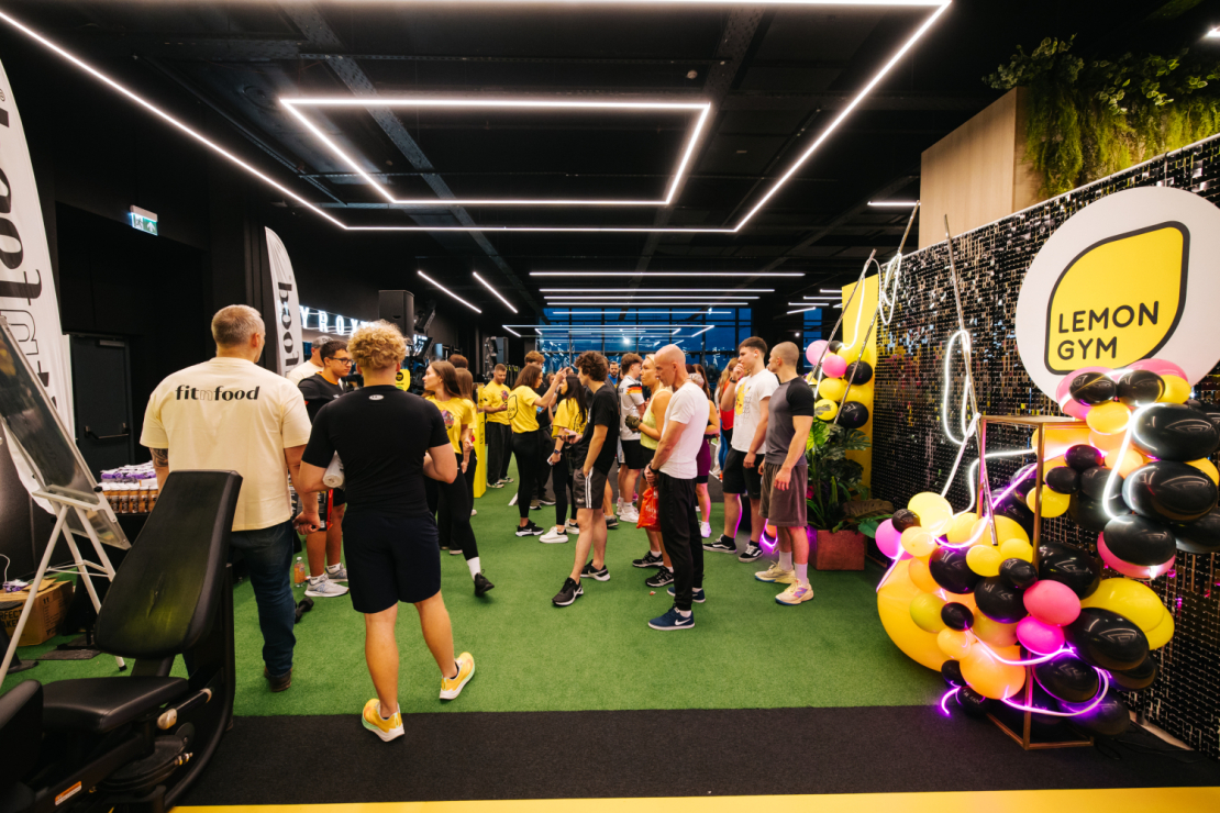 Atjaunotā "Lemon Gym" sporta kluba atklāšanas pasākums "AKROPOLE Rīga" 28. oktobrī.