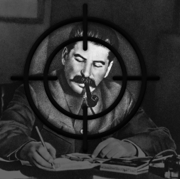 Staļinu vācu specdienesti bija izplānojuši nogalināt, izšaujot no pistoles saindētas lodes... Staļinu vācu specdienesti bija izplānojuši nogalināt, izšaujot no pistoles saindētas lodes...