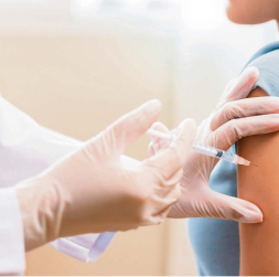 Lai iegūtu aizsardzību, jāsaņem divas vakcīnas devas. 