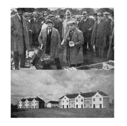 Pamatakmens likšana un Liepājas ielas rindu mājas 1927. gadā. Pamatakmens likšana un Liepājas ielas rindu mājas 1927. gadā.