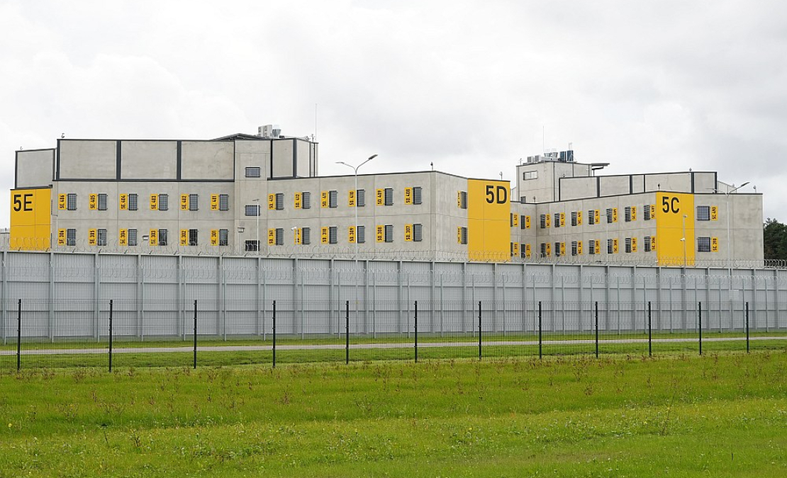 Jauns cietums. Pirms līgumā noteiktā termiņa uzbūvēts un ekspluatācijā nodots jaunais Liepājas cietums. Jauns cietums. Pirms līgumā noteiktā termiņa uzbūvēts un ekspluatācijā nodots jaunais Liepājas cietums.