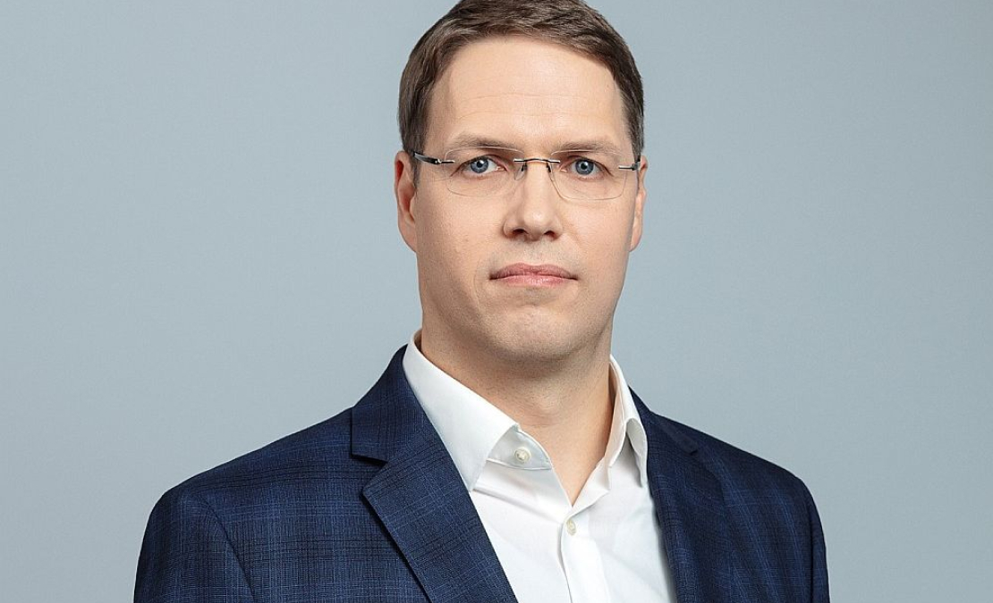 AS "Augstsprieduma tīkls" valdes loceklis Gatis Junghāns: "Augstā no atjaunīgajiem energoresursiem saražotās elektroenerģijas īpatsvara dēļ Baltijas reģions periodiski diennakts gaišajā laikā kļuva par elektroenerģijas eksportētāju nogādājot elektroenerģiju uz Skandināvijas valstīm un Poliju." AS "Augstsprieduma tīkls" valdes loceklis Gatis Junghāns: "Augstā no atjaunīgajiem energoresursiem saražotās elektroenerģijas īpatsvara dēļ Baltijas reģions periodiski diennakts gaišajā laikā kļuva par elektroenerģijas eksportētāju nogādājot elektroenerģiju uz Skandināvijas valstīm un Poliju."