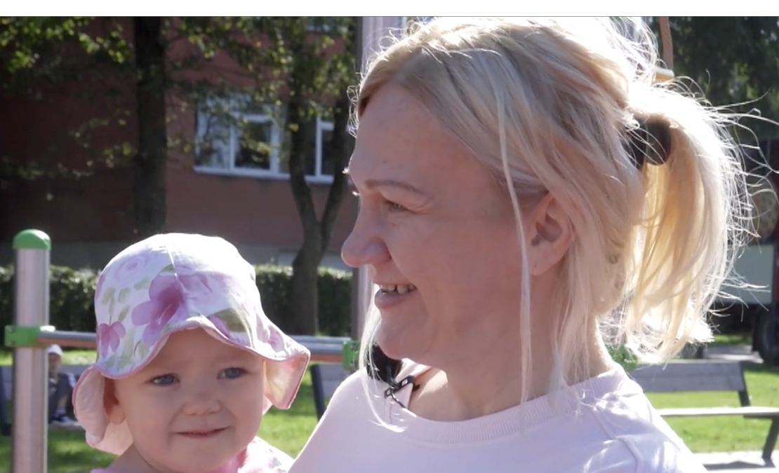 Četru bērnu mamma Sintija Ivanova. Četru bērnu mamma Sintija Ivanova.