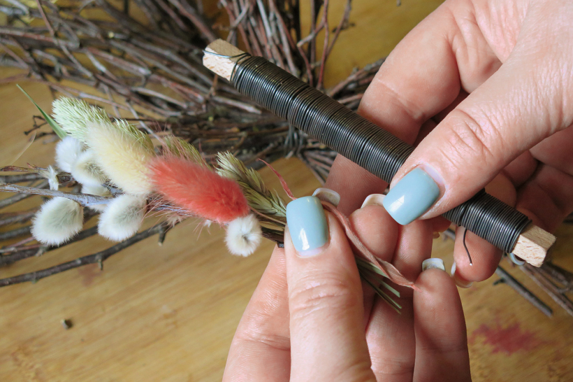 Pievienojam dekorus.