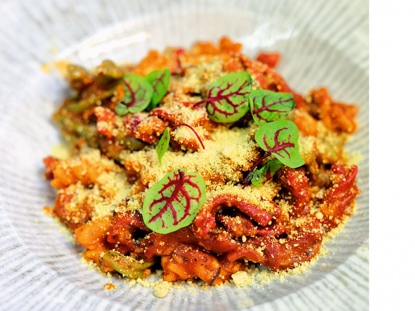 Pasta Voloņezas mērcē