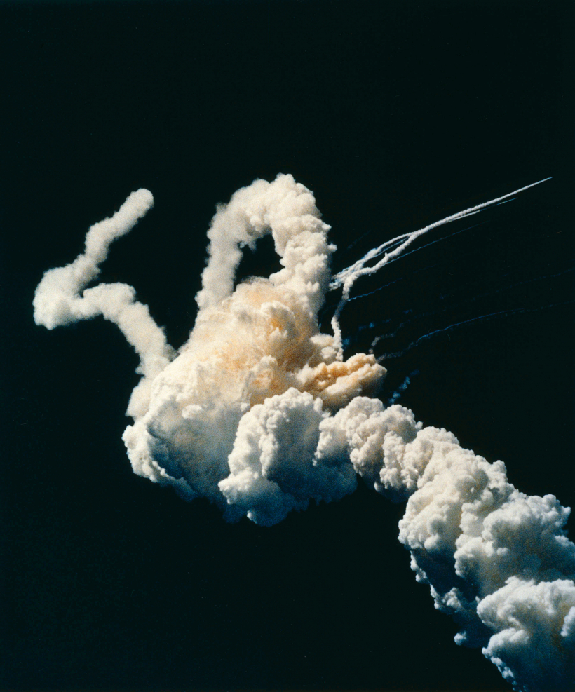 “Challenger” bojāeja 1986. gada 28. janvārī 73 sekundes pēc pacelšanās.