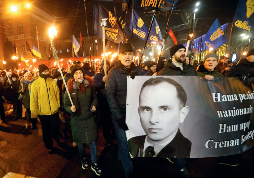 Stepana Banderas piemiņas gājiena dalībnieki 2021. gada 1. janvārī.