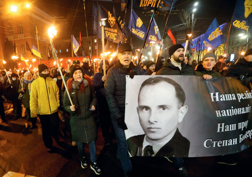 Stepana Banderas piemiņas gājiena dalībnieki 2021. gada 1. janvārī.