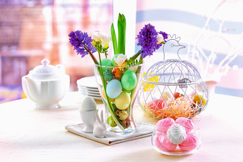 Dekorēšanai izmanto jebko, kas atbilst pavasara noskaņai.