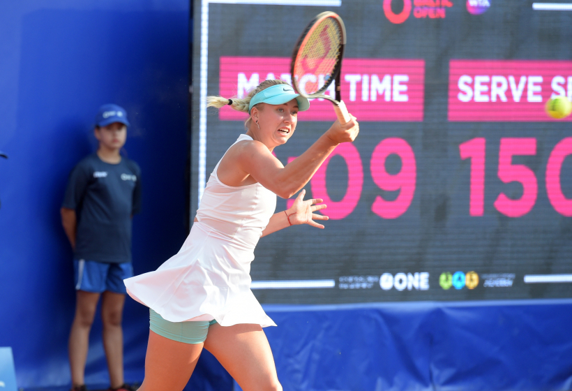 Krievijas tenisiste Anastasija Potapova Jūrmalas WTA "International" sērijas turnīrā.