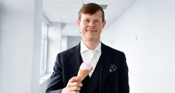 Normunds Staņēvičs bija starptautiskās saldējumu un piena produktu ražotāju un izplatītāju grupas "Food Union" vadītājs Eiropā – attēlā 2019. gadā.