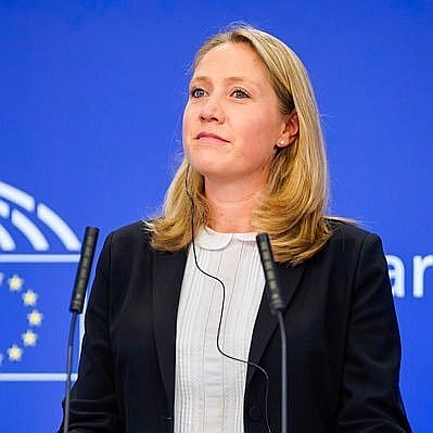 Delfīna Kolāda, Eiroparlamenta preses pārstāvju nodaļas vadītāja.