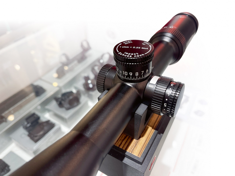 Zemi, precīzi regulējami tornīši. Var iestatīt arī Zero Stop funkciju.