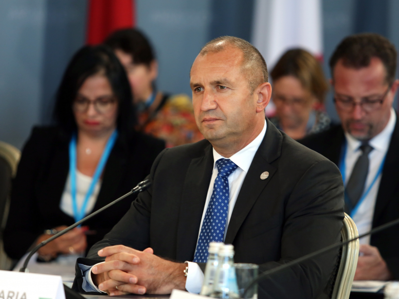 Bulgārijas prezidents Rumens Radevs Rundāles pilī.