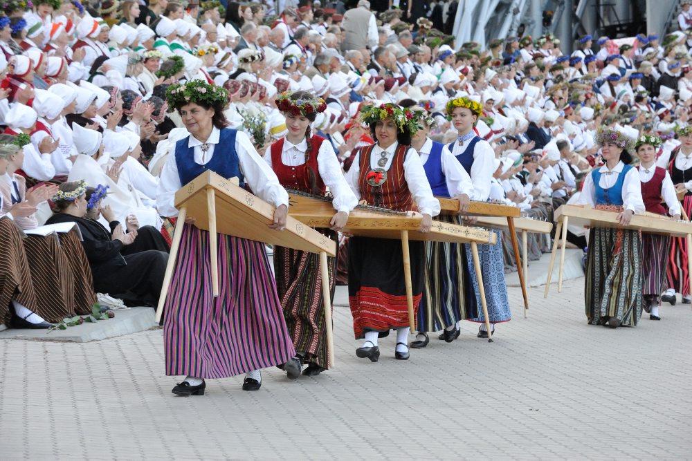Dziesmu un deju svētku noslēguma koncerts "Kopā augšup". 