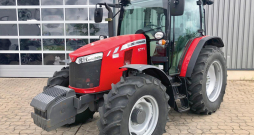 'Massey Ferguson 5711' traktors.