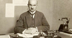 Ilggadējais Valsts kontroles vadītājs Roberts Ivanovs (1883–1954).
