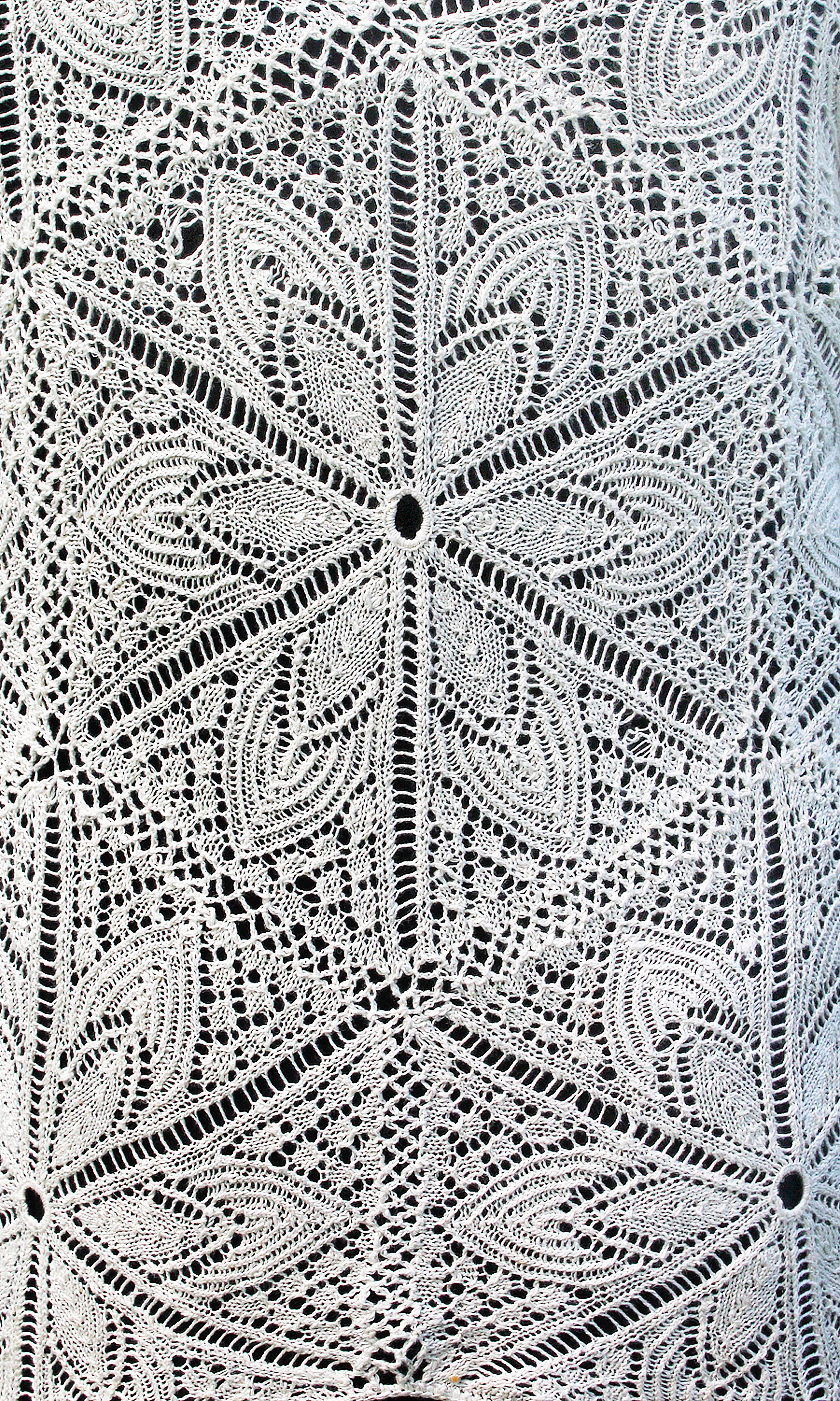 Džemperis ar sešstūru motīviem