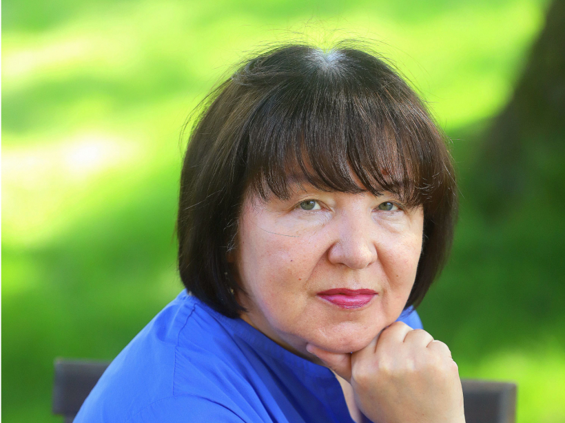 Liāna Langa - dzejniece, atdzejotāja, publiciste. Ikšķile.