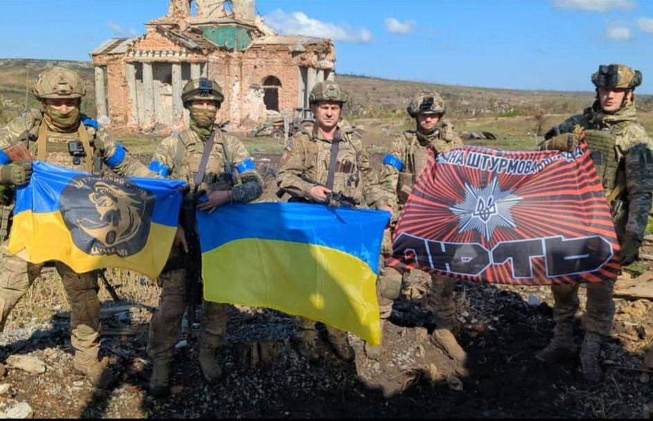 Ukrainas Bruņotie spēki atbrīvojuši Kliščivku pie Bahmutas.