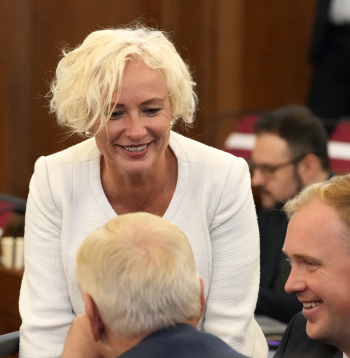 Saeimas deputāte Daiga Mieriņa piedalās Saeimas ārkārtas sēdē, kurā paredzēts ievēlēt Saeimas priekšsēdētāju.