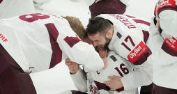 Latvijas hokeja izlasei pirmās spēles pēc maijā piedzīvotā bronzas triumfa pasaules čempionātā būs novembrī Rīgā pret Franciju.