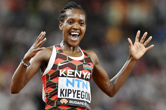 Divkārtējā olimpiskā un četrkārtējā pasaules čempione Feita Kipjegona no Kenijas, kurai pieder pasaules rekordi 1500 metru un jūdzes skrējienos, būs lielākā zvaigzne pasaules skriešanas čempionātā, kas svētdien notiks Rīgā.