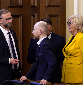 "Progresīvie". Saeimas deputāti Atis Švinka (no kreisās), Andris Šuvajevs un Skaidrīte Ābrama.
