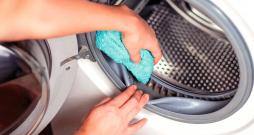 Veļasmašīnu vēlams tīrīt ne retāk kā reizi mēnesī.