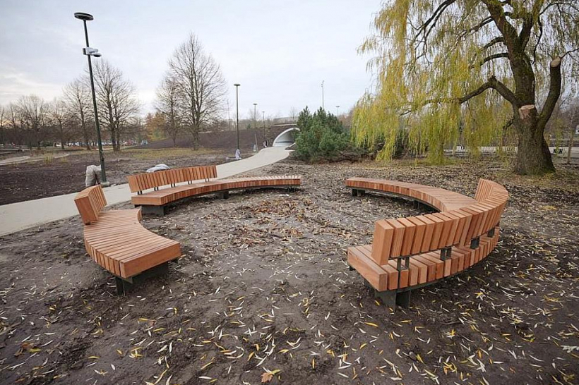 Parka pirmajā kārtā izveidota ainaviskā daļa deviņu hektāru platībā.