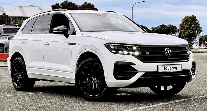 Latvietis laikam vēl ilgi paliks pie vācu klasikas (ja vien tam pietiks naudas). Spilgts klasisko vērtību pārstāvis - "VW Touareg".