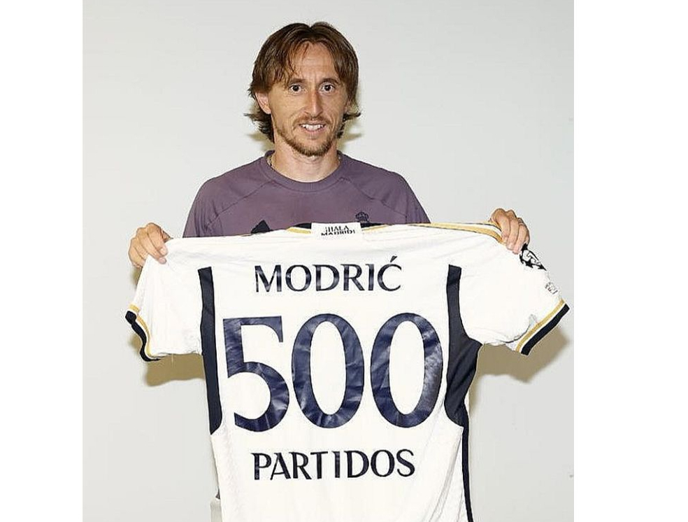 Oktobra beigās Luka Modričs aizvadīja savu 500. spēli futbola superkluba Madrides "Real" rindās, kur viņš pēdējos divus gadus ir arī kapteinis. Sestdien Horvātijas izlases lielākās zvaigznes filigrāno spēli varēs vērot arī "Skonto" stadionā.