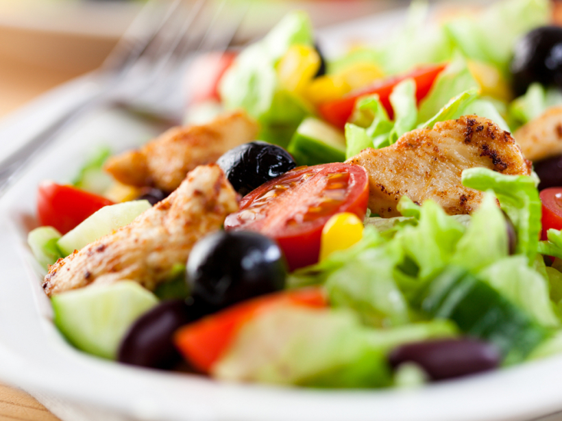 Vistas un dārzeņu salāti.