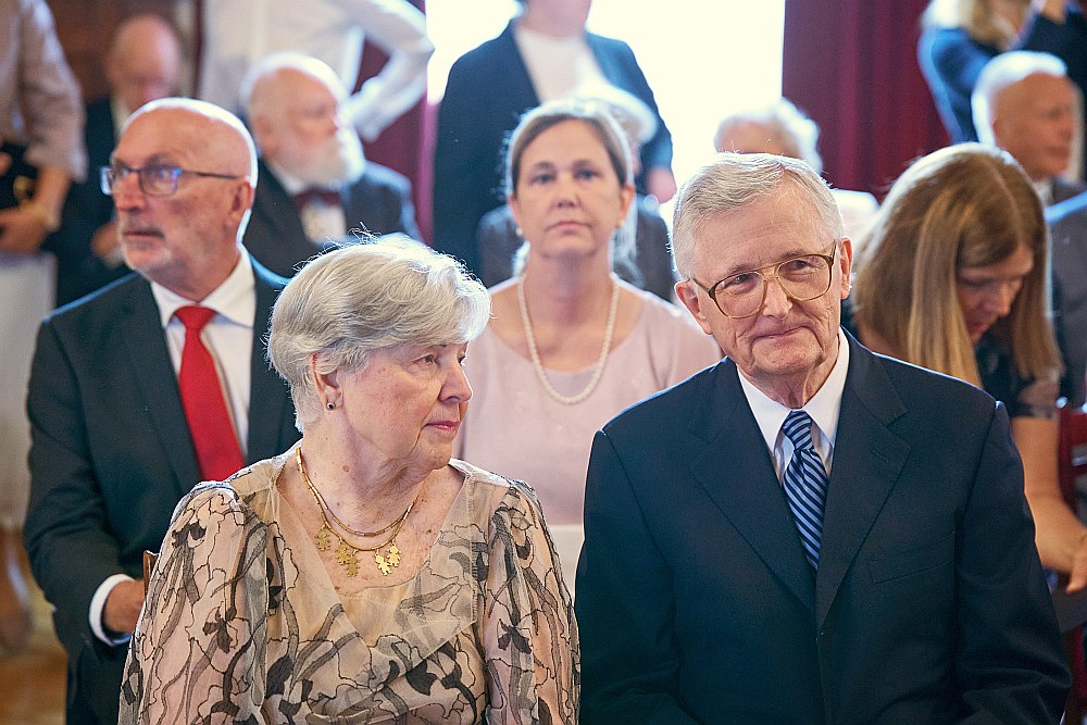 Vilis Vītols un viņa dzīvesbiedre Marta Rīgas pilī 21. augustā.