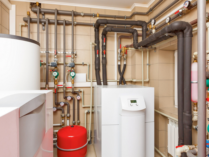 Kombinētais ūdenssildītājs.