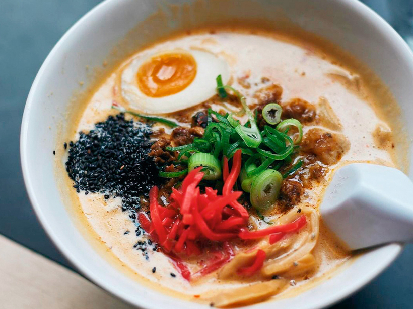 Tradicionāla rāmenzupa.