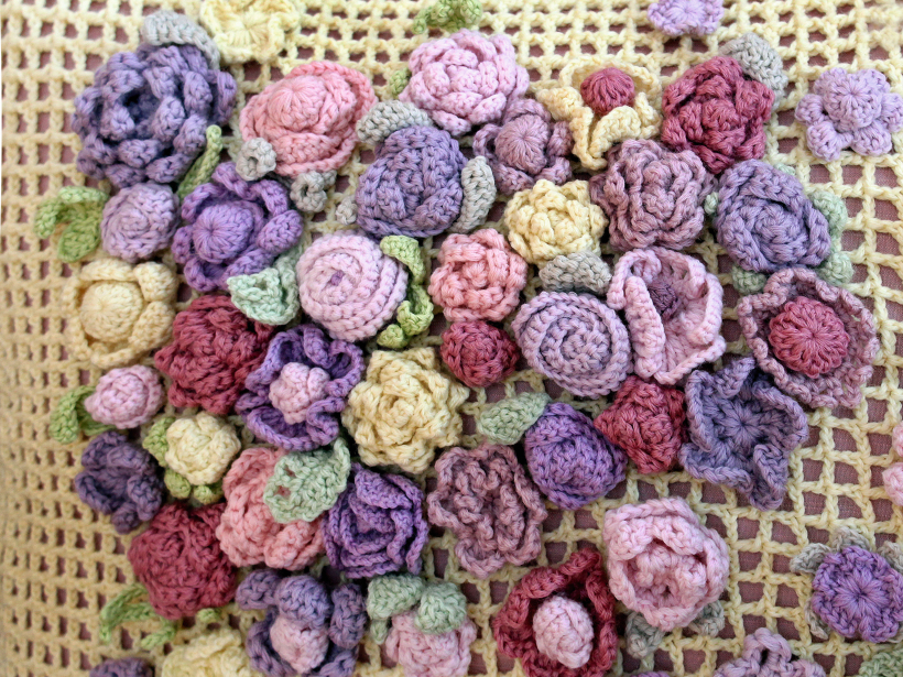 Aijas Pudures spilvens.