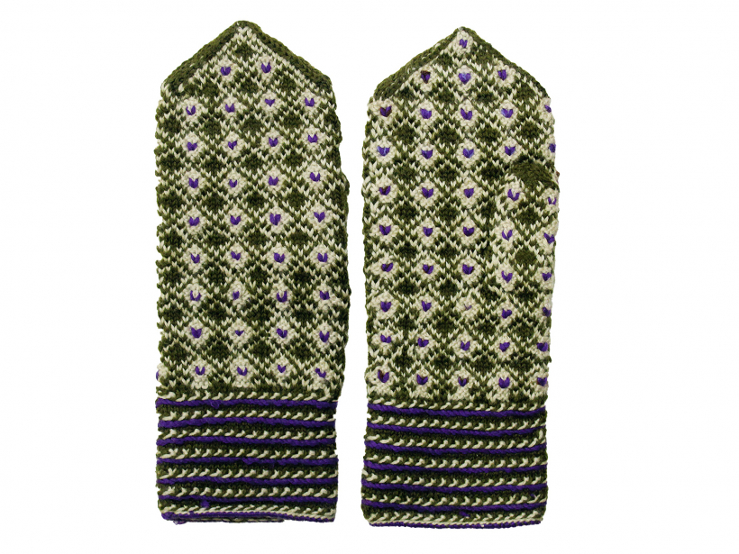 Dūraiņi ar pīnītēm un apvītiem valdziņiem valnītī.