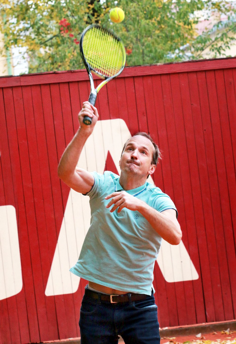 “Filmā “Suflieris” teniss jāspēlē pa īstam,” saka Kaspars Znotiņš.