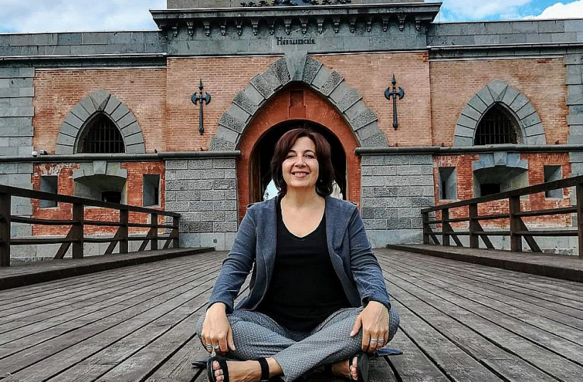 Biedrības "Zaļā brīvība" atbildīga un klimata ietekmi mazinoša patēriņa eksperte un pētniece Inga Belousa: "No veselīga patēriņa viedokļa katram Latvijas iedzīvotājam būtu jāsamazina liellopu, cūkas, jēra gaļas, visu pārstrādāto gaļas produktu patēriņš no esošajiem 70 kg līdz 12 kg un putnu gaļas patēriņš līdz 10 kg gadā."
