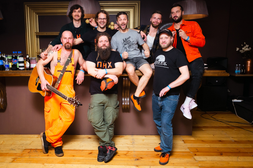 "Oranžās brīvdienas".