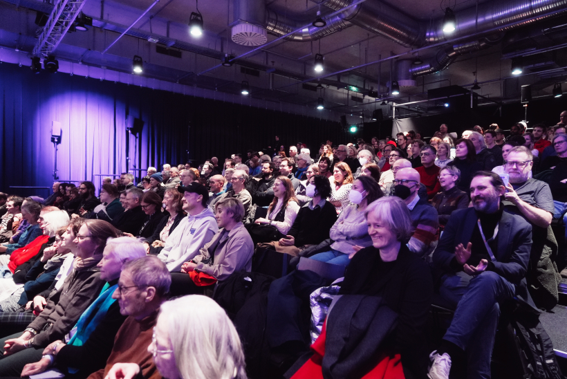 Filma "Marijas klusums". Kinoteātris. Berlīne.