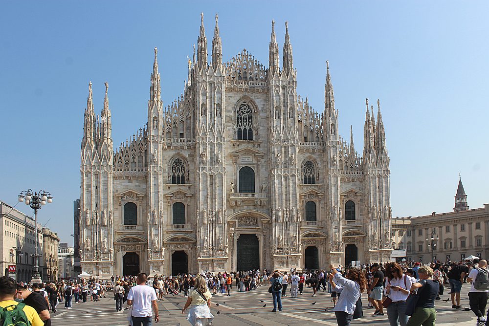 Bez iespaidīgās Doma baznīcas apskates viesošanās Milānā nav iedomājama.