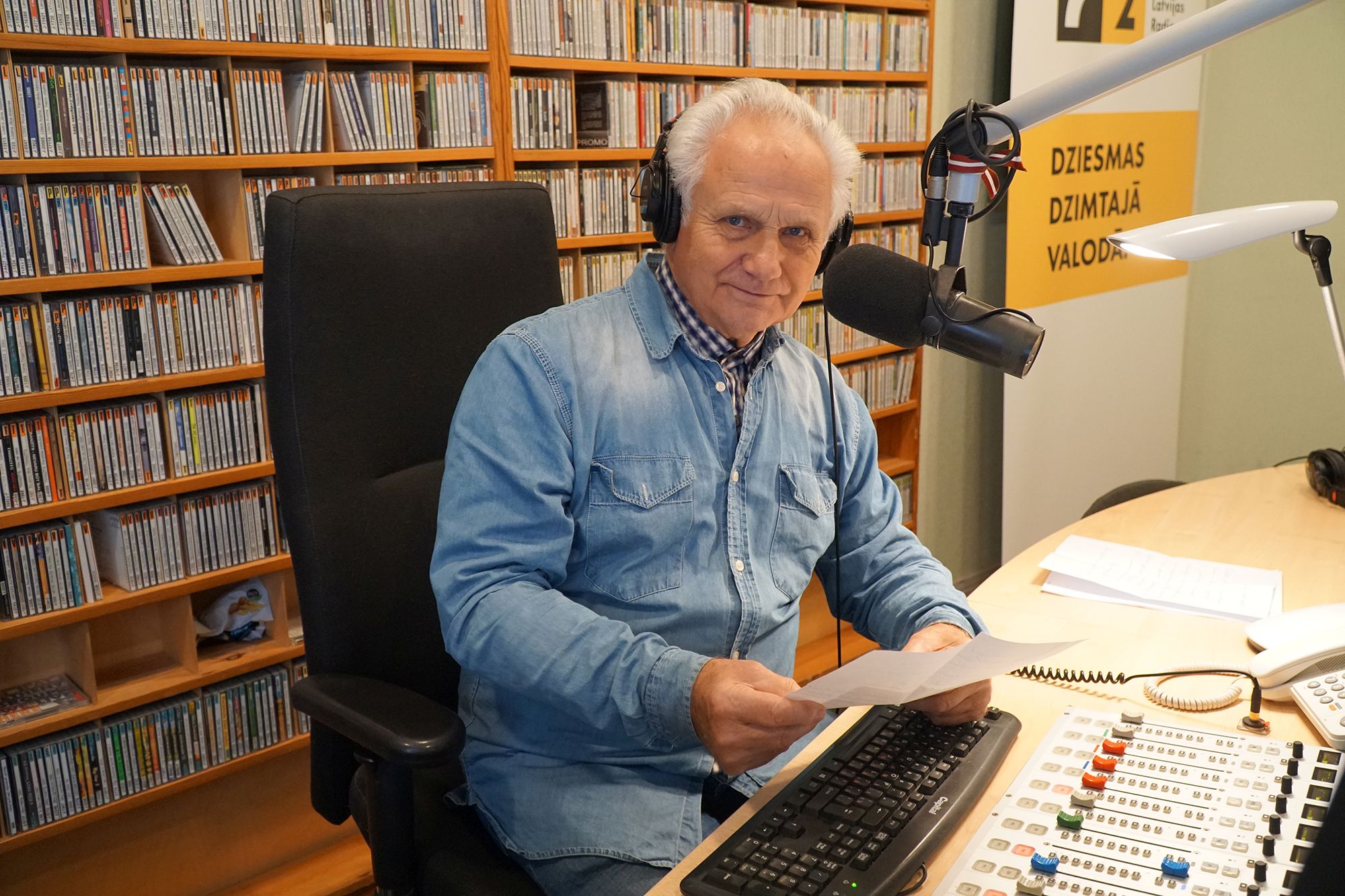 Gunārs Jākobsons svin 70 gadus Latvijas Radio ēterā.